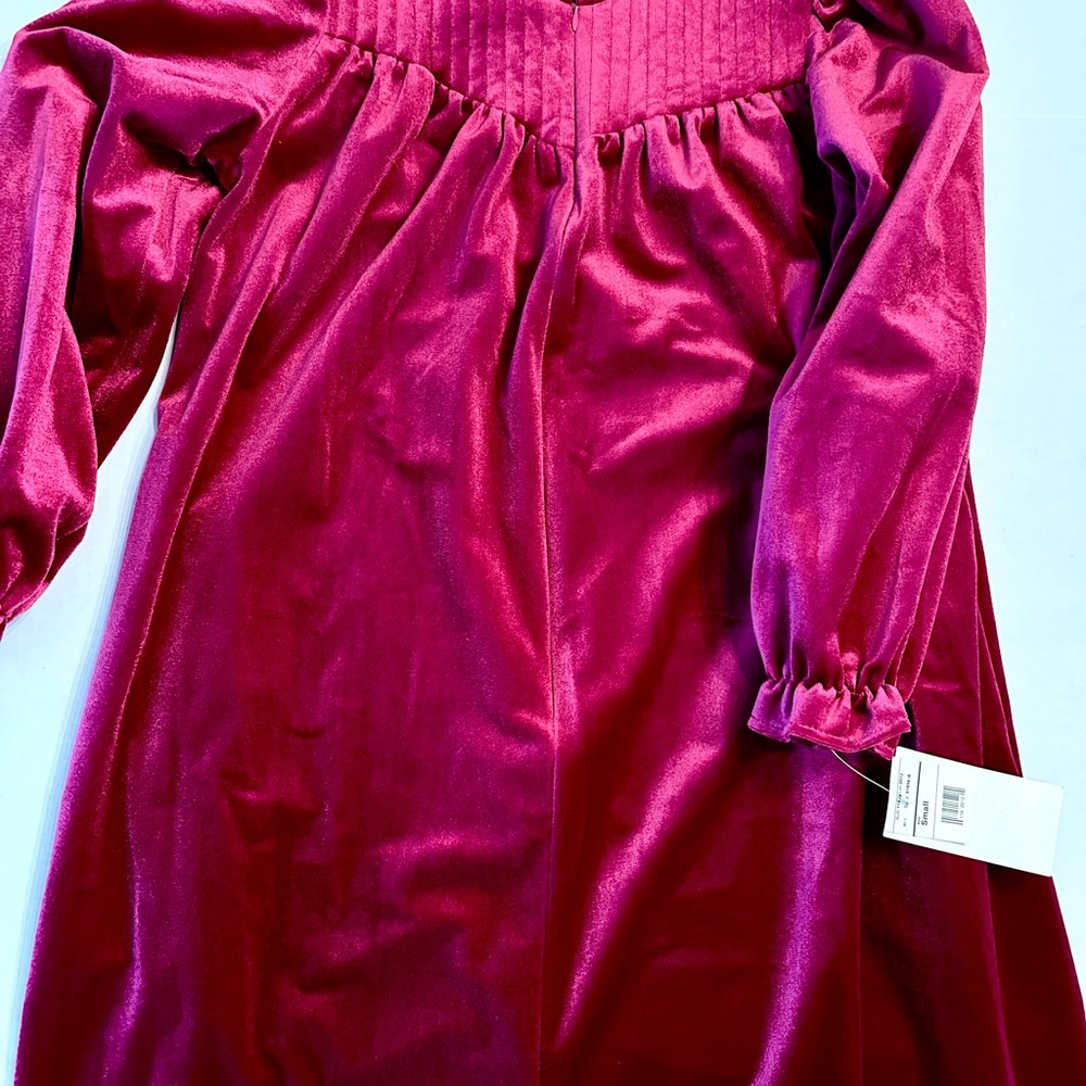 Gilligan & O'Malley Pink Robe with Long Sleeves and Velvet Fabric Side Pockets